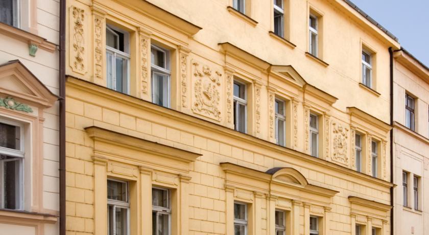 Apartment House Zizkov Prag Exterior foto